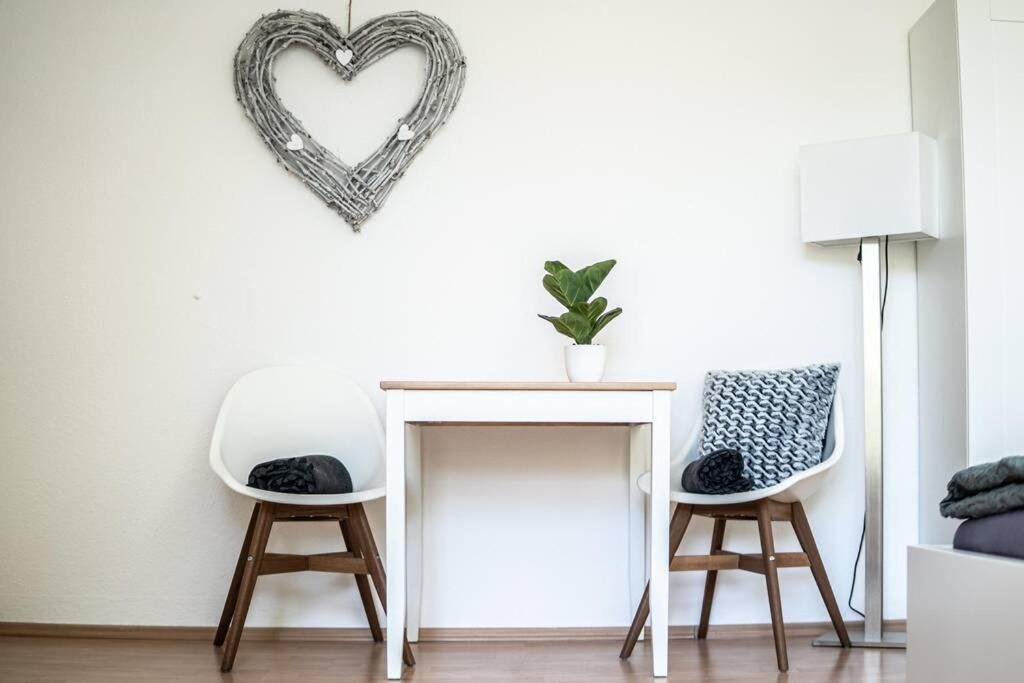 Gemütliche Ferienwohnung im Zentrum von Plauen Exterior foto