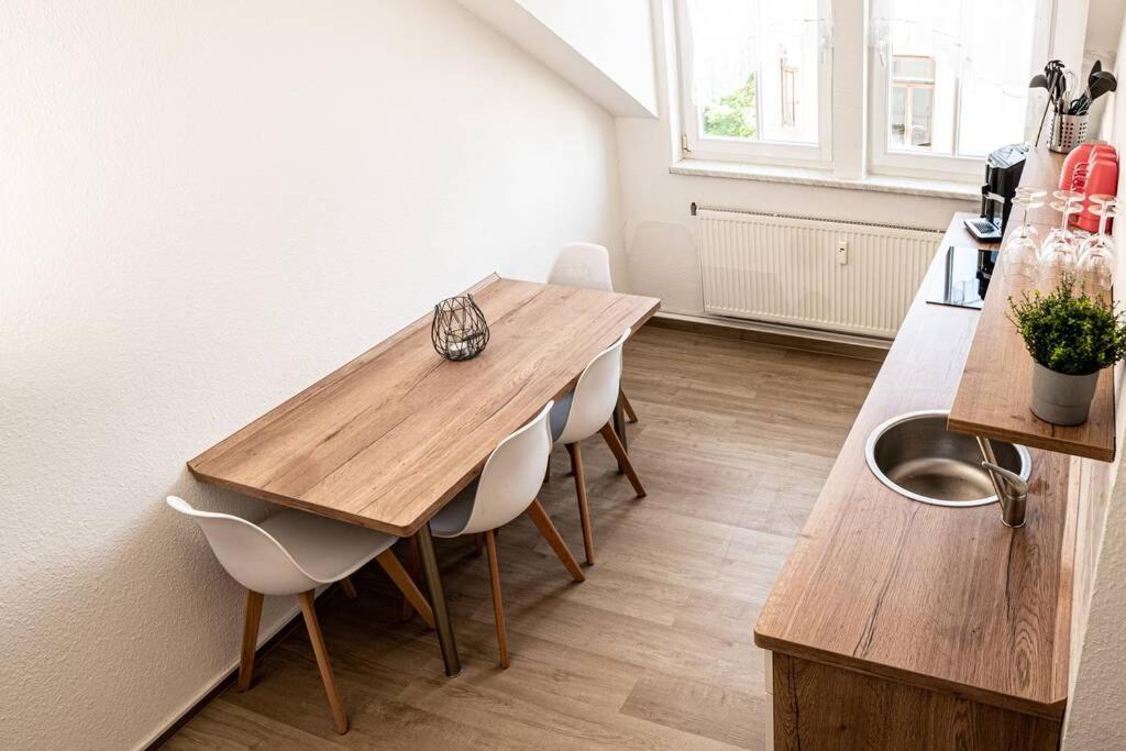 Gemütliche Ferienwohnung im Zentrum von Plauen Exterior foto